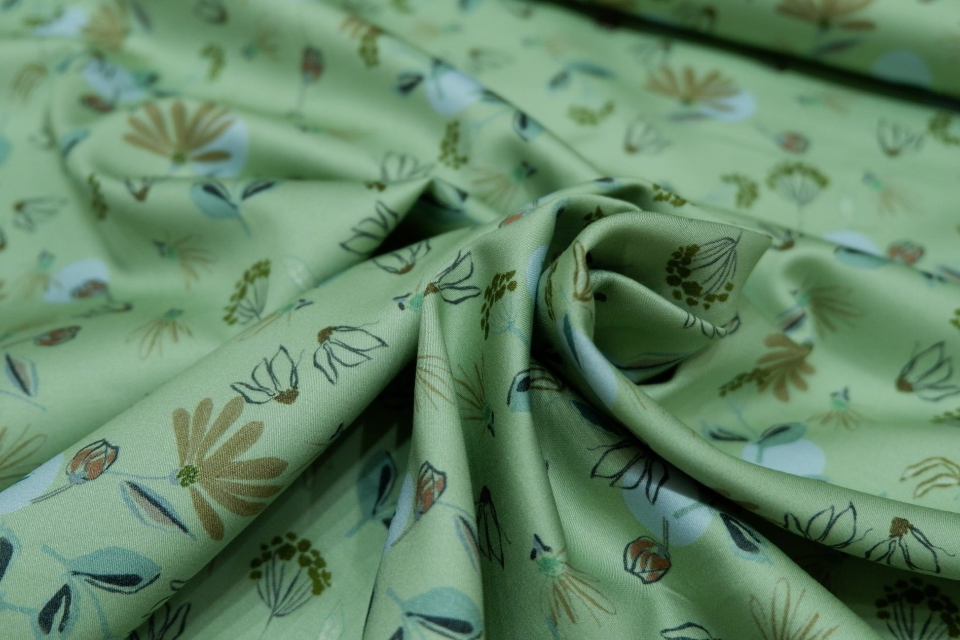 Raymond 100% Premium Cotton Green Floral Printed Fabric - H.R.House Designer StudioRaymond